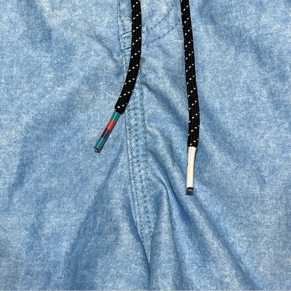 Quicksilver Volley Shorts Mens Size Medium Blue Lined Sport Drawstring Swim - Picture 7 of 10